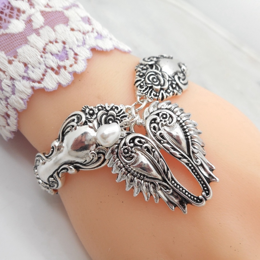 Spoon Replica Bracelet Stretch Angel Wings